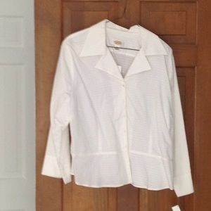 White cotton blouse. NWT size 16